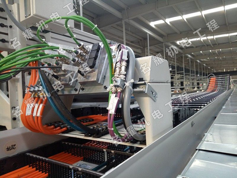 菏澤市名耀機(jī)電工程有限公司工程案例利勃海爾中國(guó)重汽加工中心